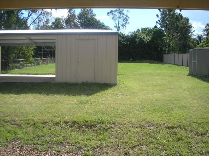 Peak Crossing QLD 4306