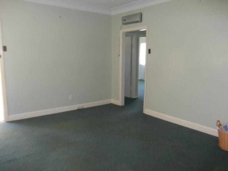 Newtown QLD 4305
