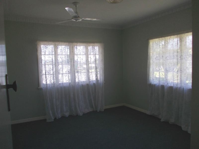 Newtown QLD 4305