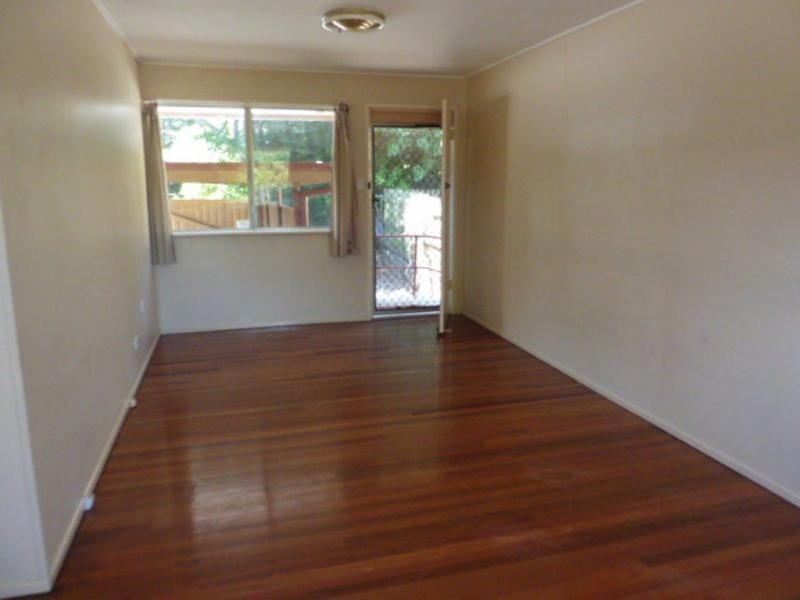 Booval QLD 4304