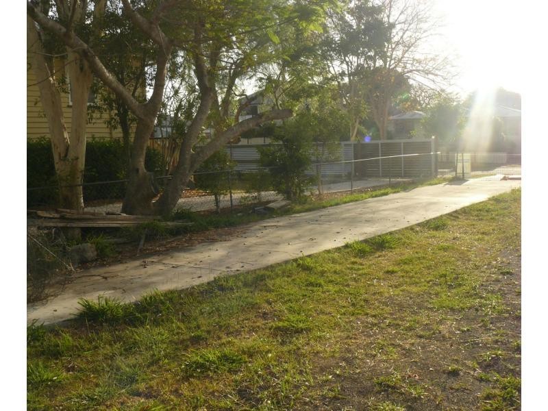 22A Queen Street, Newtown QLD 4305