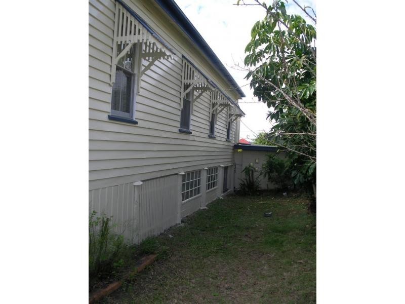 Booval QLD 4304