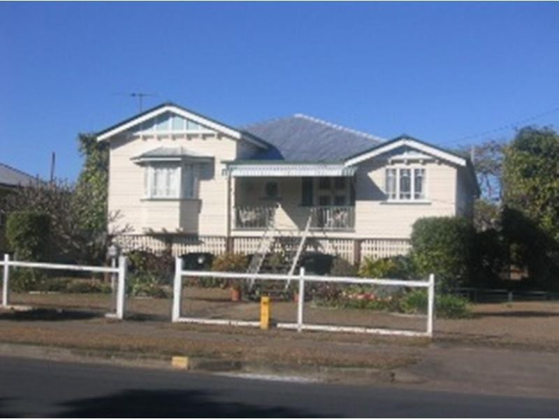 Silkstone QLD 4304