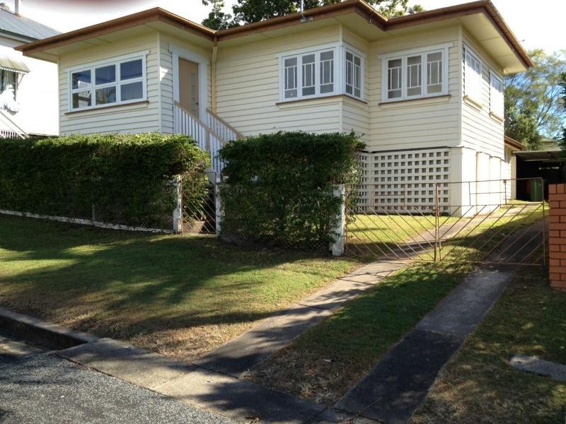 Woodend QLD 4305