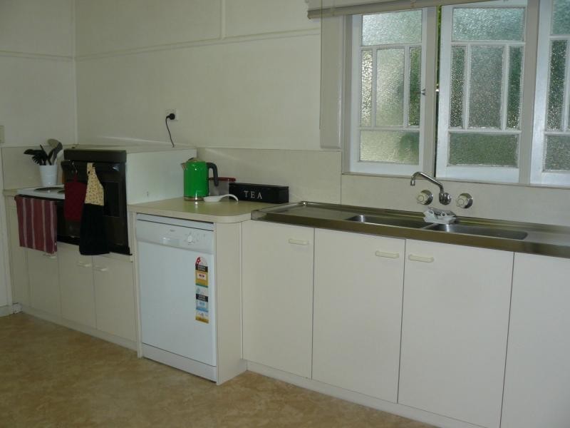 Woodend QLD 4305