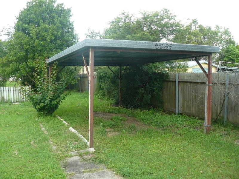 One Mile QLD 4305