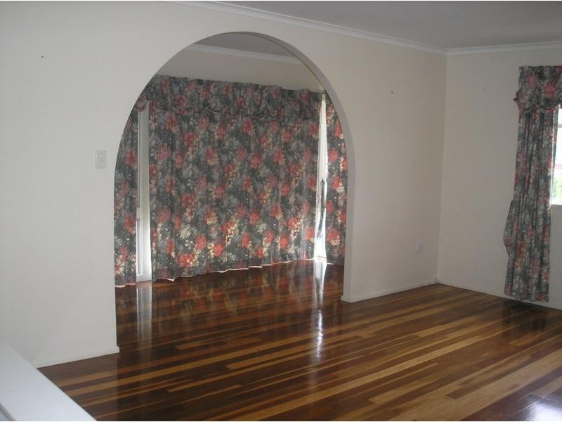 North Ipswich QLD 4305