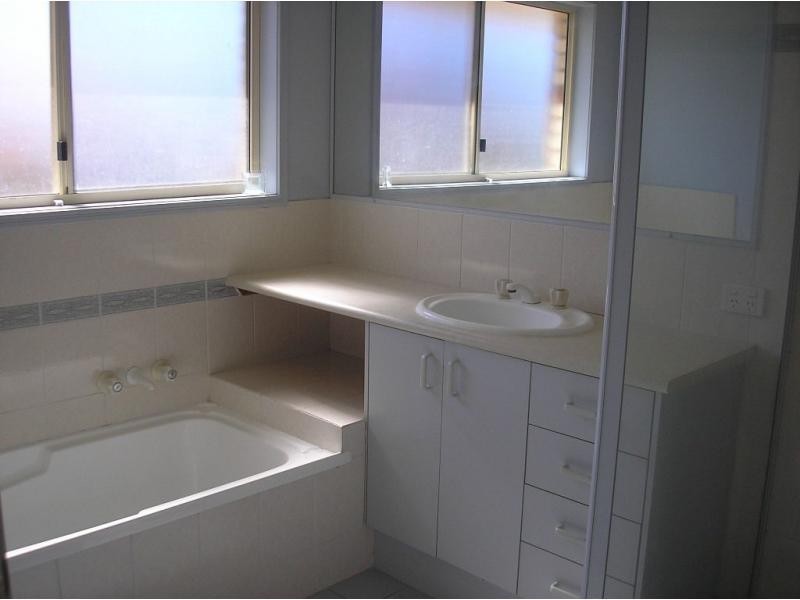 Flinders View QLD 4305