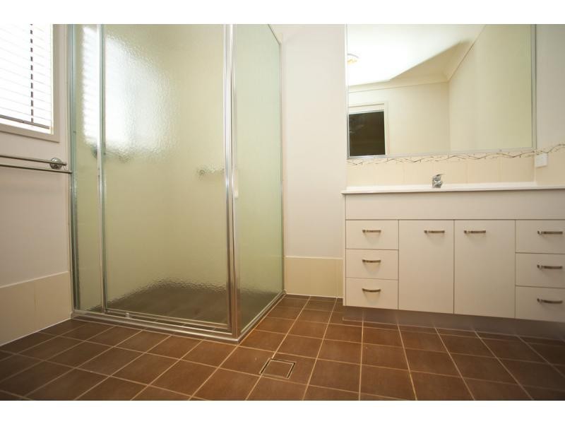 Moores Pocket QLD 4305