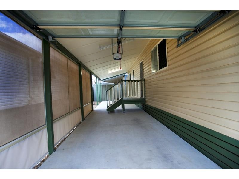 Moores Pocket QLD 4305