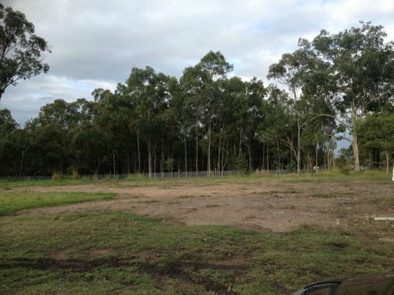 38-40 Brodzig Road, Chuwar QLD 4306