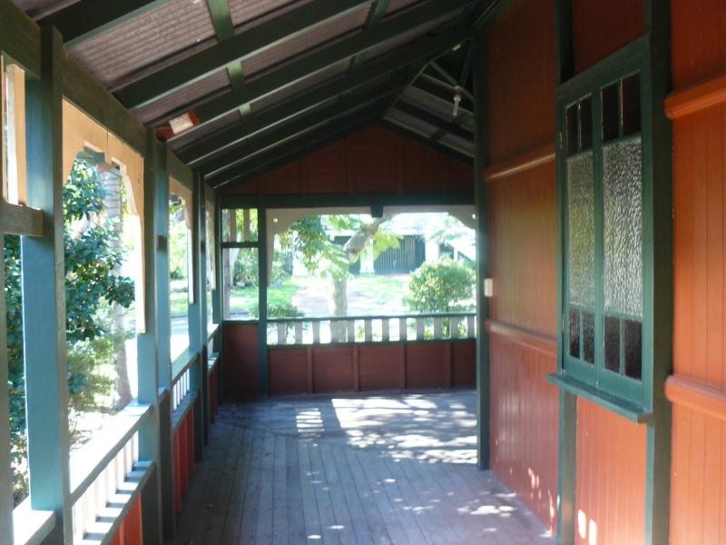 Newtown QLD 4305