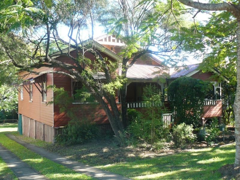 Newtown QLD 4305