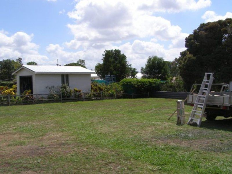 Booval QLD 4304