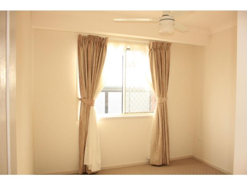 Moores Pocket QLD 4305