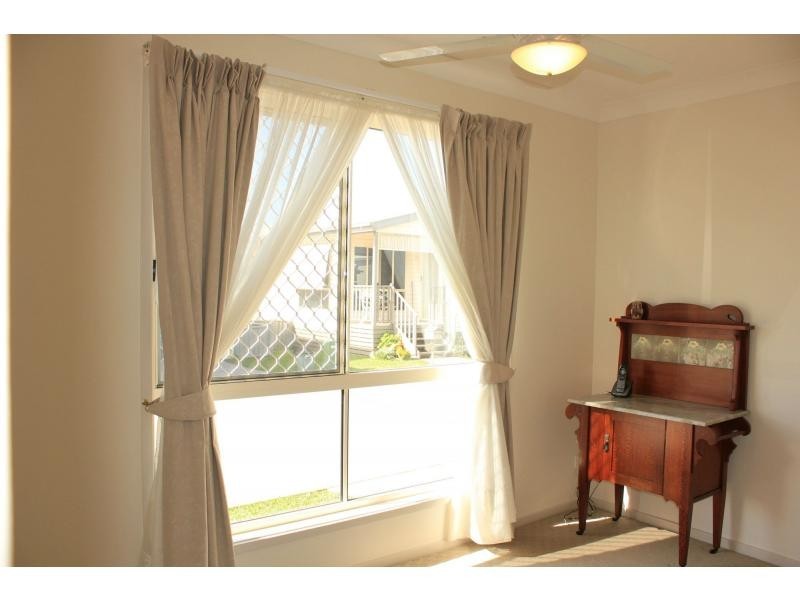 Moores Pocket QLD 4305