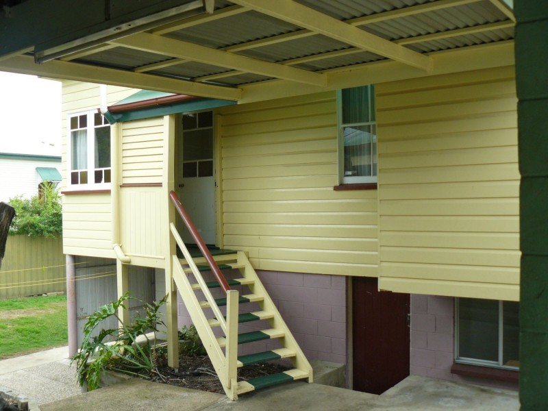 59 Brisbane Road, Newtown QLD 4305