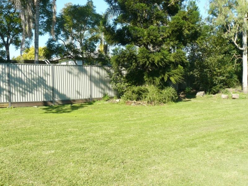 One Mile QLD 4305