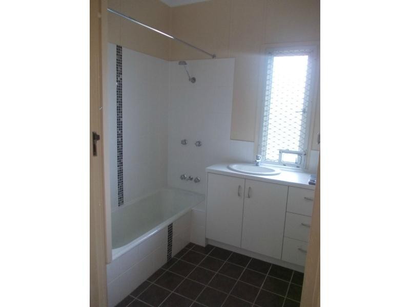 Eastern Heights QLD 4305