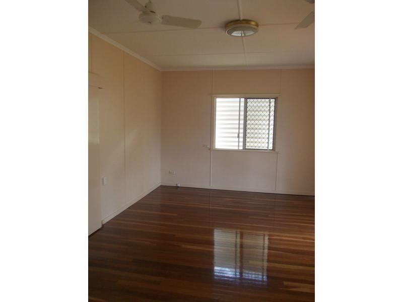 Eastern Heights QLD 4305