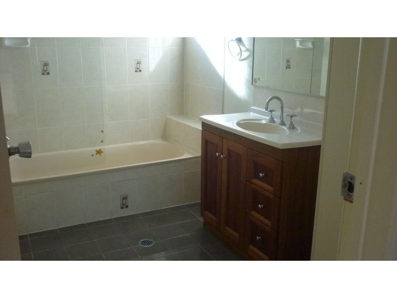 North Ipswich QLD 4305