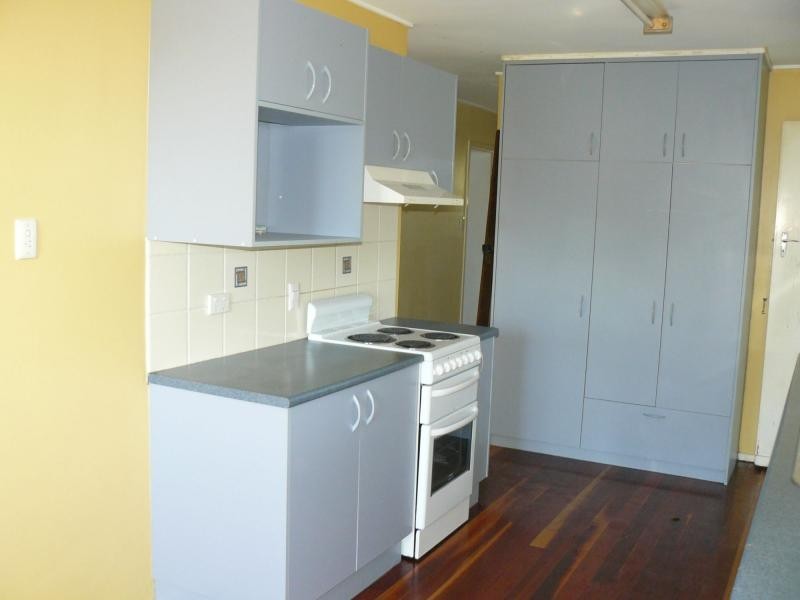 Flinders View QLD 4305