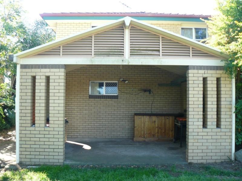 Flinders View QLD 4305