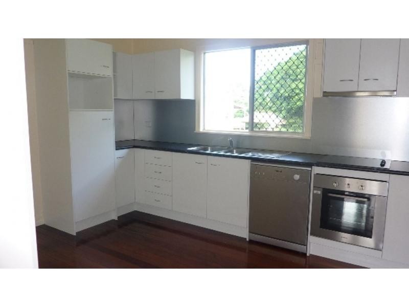 Newtown QLD 4305