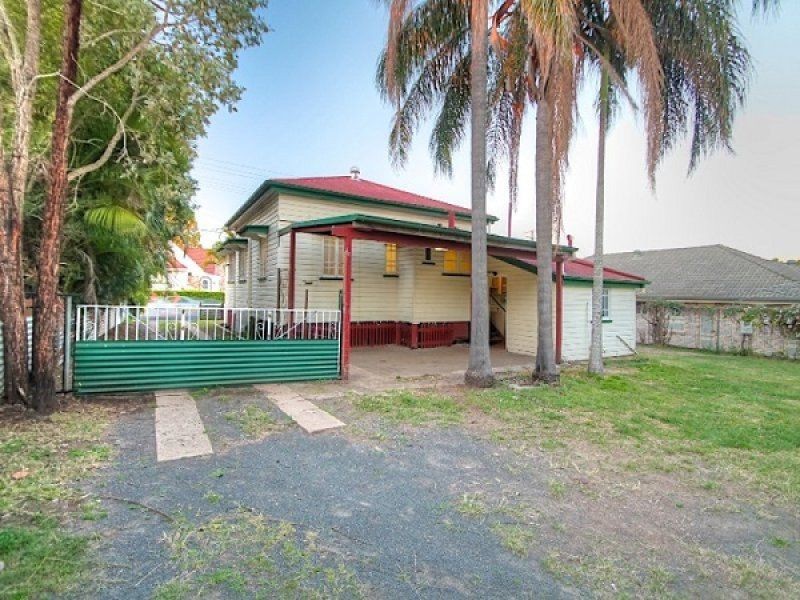 89 Brisbane Road, Newtown QLD 4305