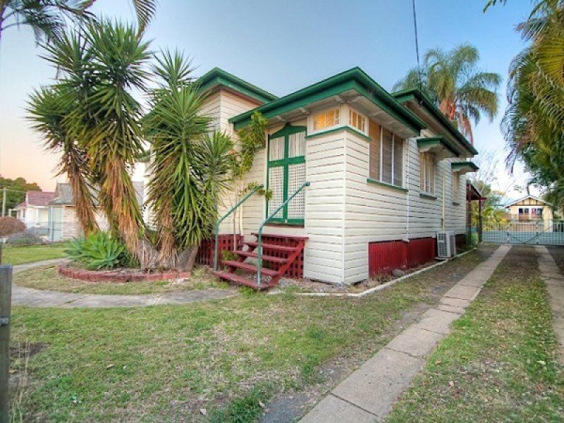 89 Brisbane Road, Newtown QLD 4305