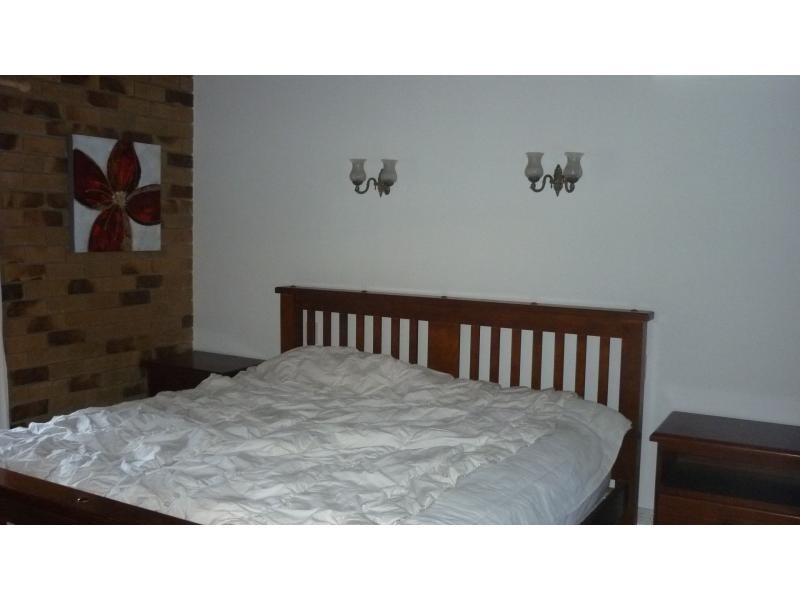 Moores Pocket QLD 4305