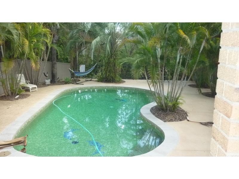 Moores Pocket QLD 4305