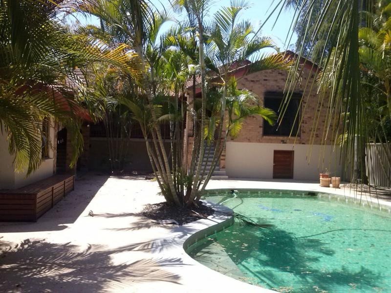 Moores Pocket QLD 4305