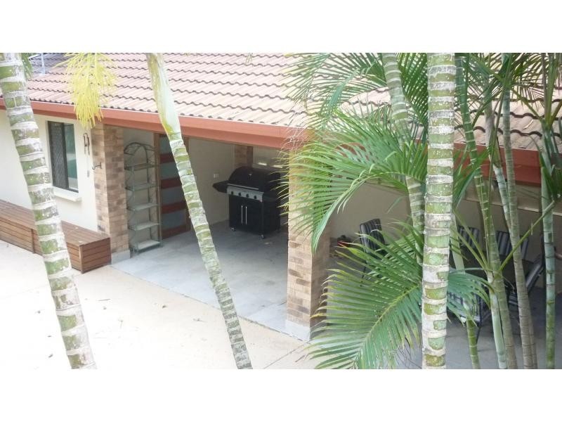 Moores Pocket QLD 4305