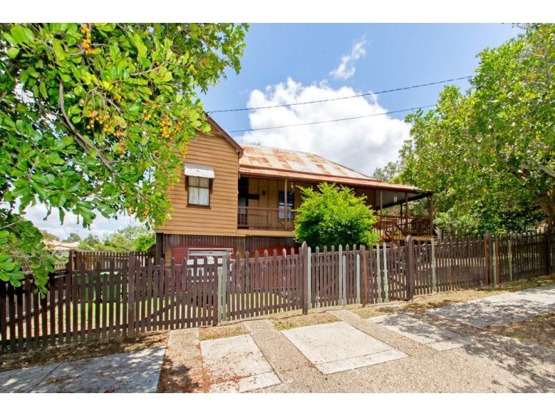 One Mile QLD 4305