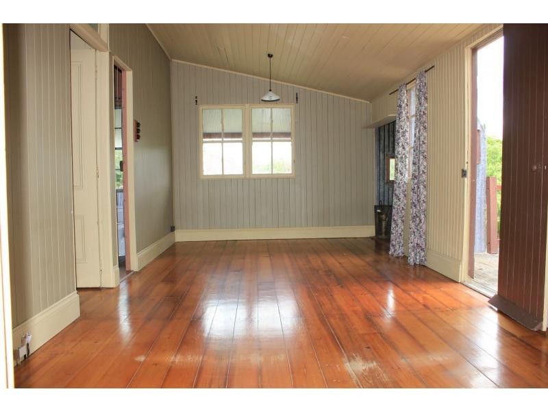 One Mile QLD 4305