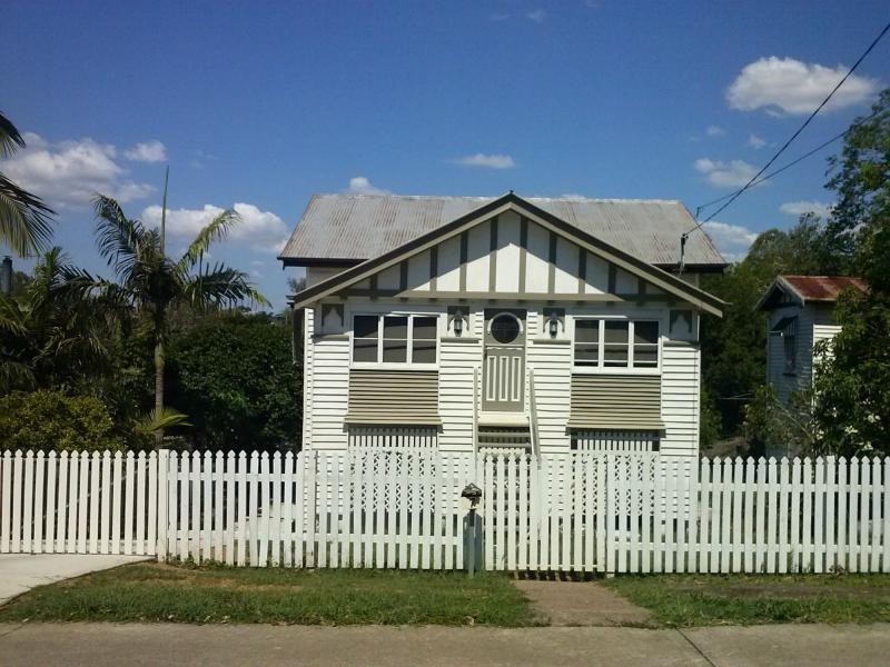 Woodend QLD 4305