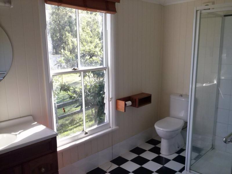 Pine Mountain QLD 4306
