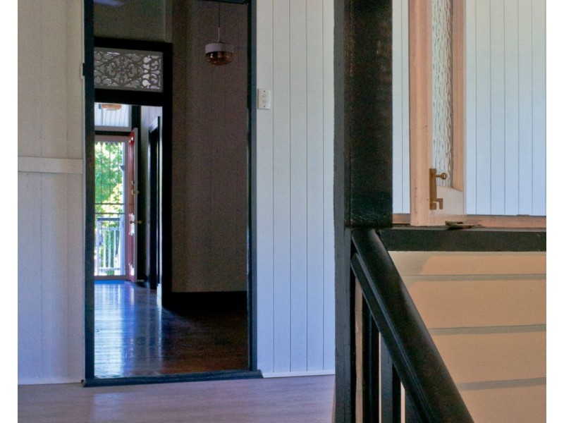 40 Warwick Road, Ipswich QLD 4305