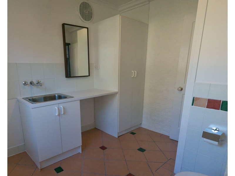 40 Warwick Road, Ipswich QLD 4305