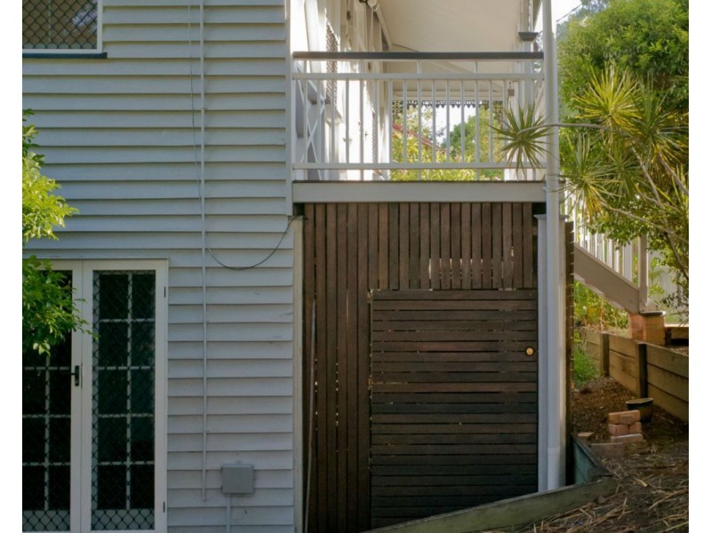 40 Warwick Road, Ipswich QLD 4305