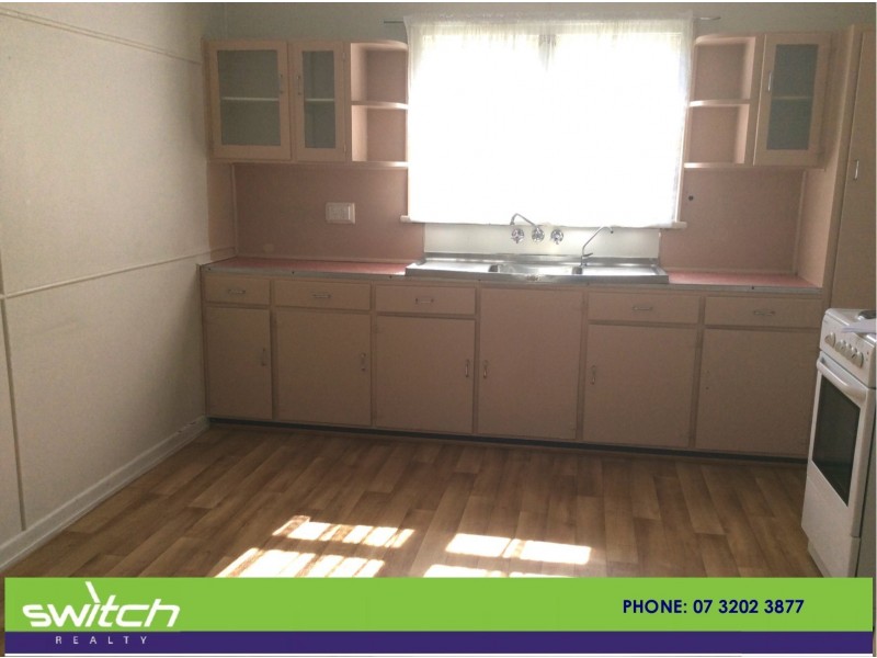 152 South Station Rd, Silkstone QLD 4304