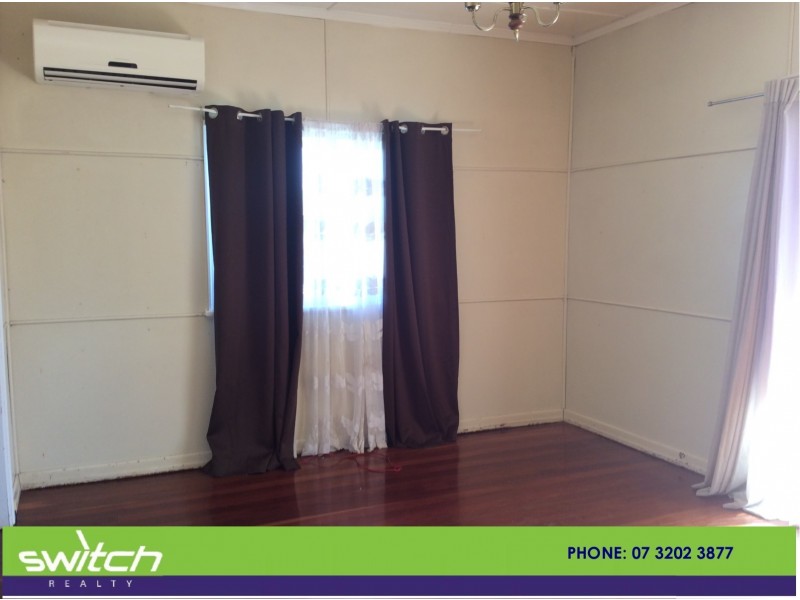 152 South Station Rd, Silkstone QLD 4304