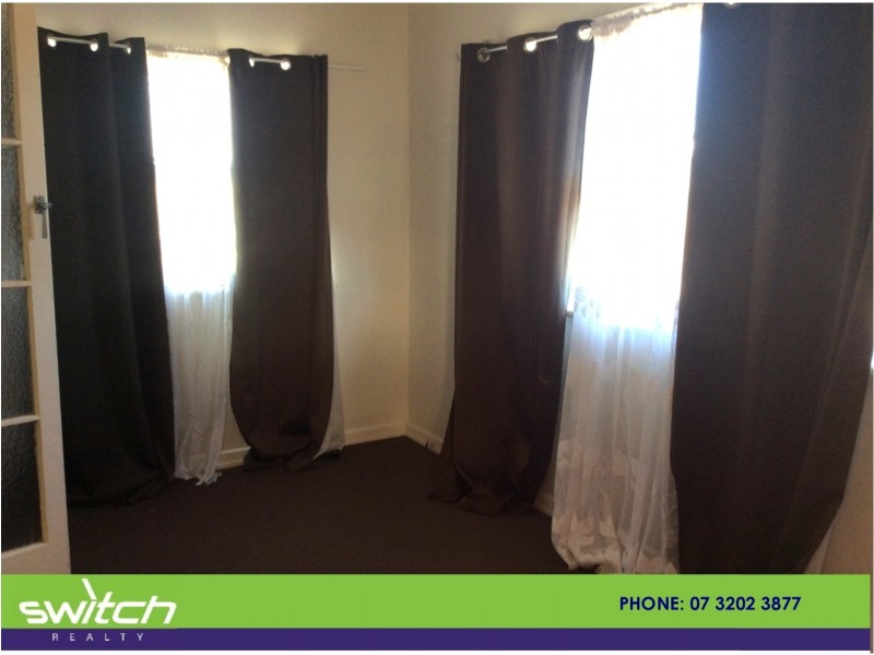 152 South Station Rd, Silkstone QLD 4304