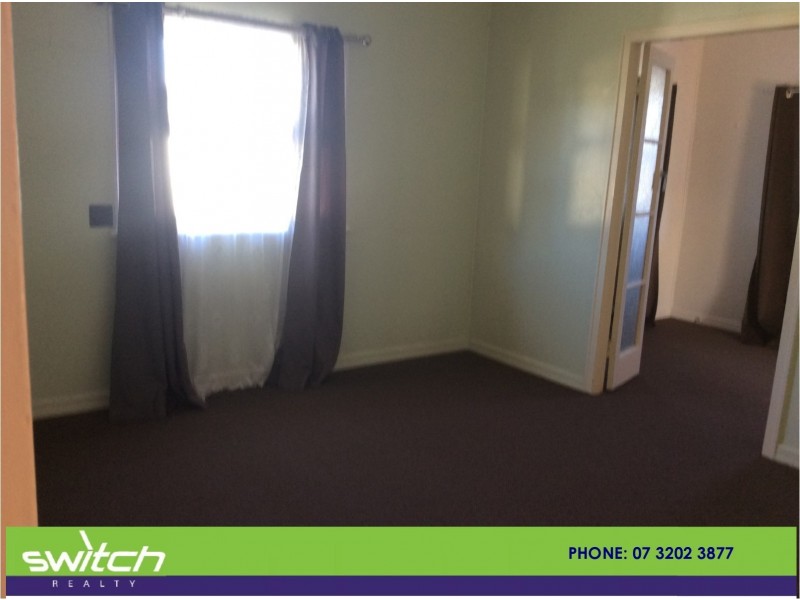 152 South Station Rd, Silkstone QLD 4304