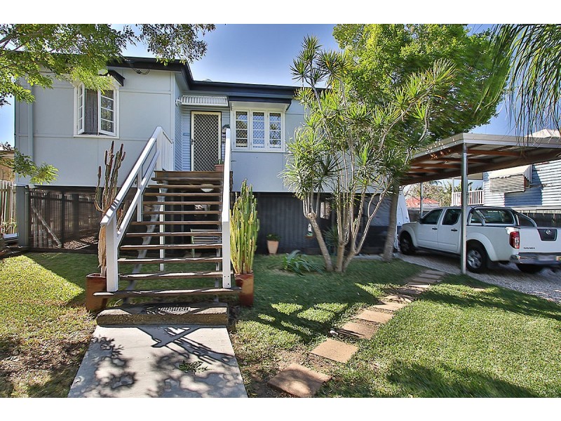 38 Lawrence St, North Ipswich QLD 4305