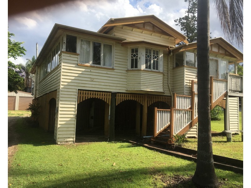 13 Salisbury Rd, Ipswich QLD 4305