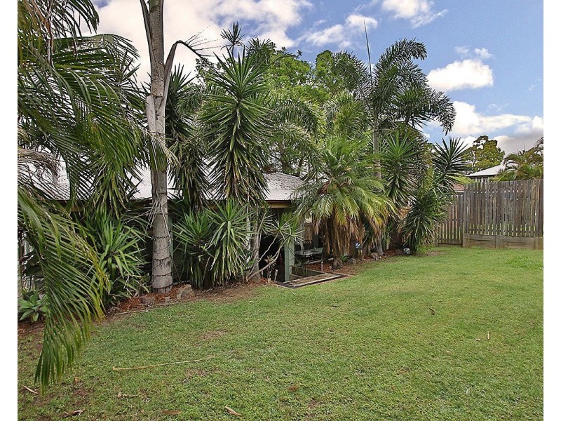 99 Whitehill Rd, Eastern Heights QLD 4305