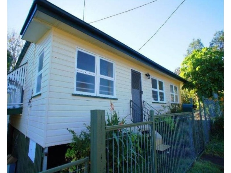 3 Power St, North Ipswich QLD 4305
