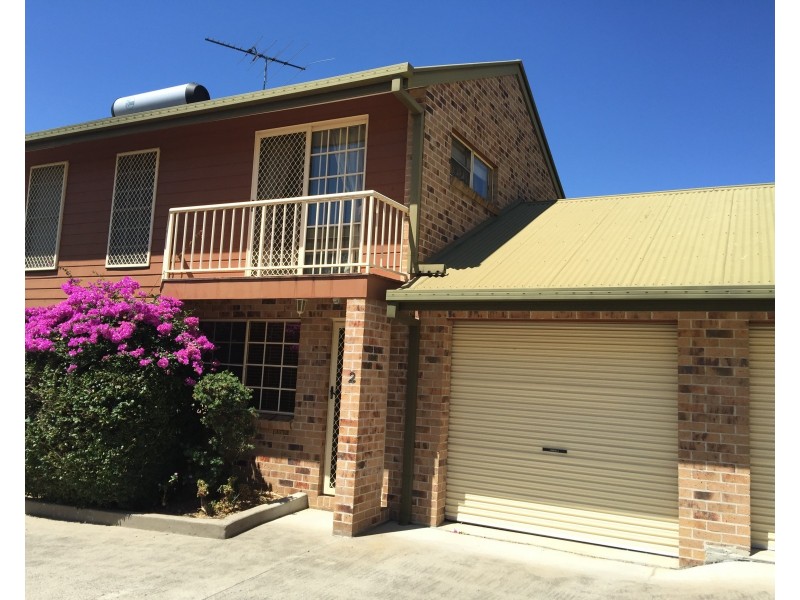 2/43 South Station Rd, Booval QLD 4304